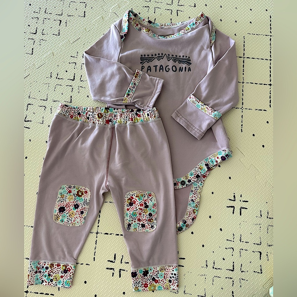 Patagonia capilene baselayer body suit two piece baby kids